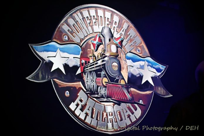 Confederate Railroad Doesn T Get Derailed At The Bourbon Brother S